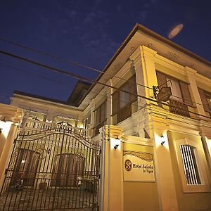 Hotel Salcedo De Vigan